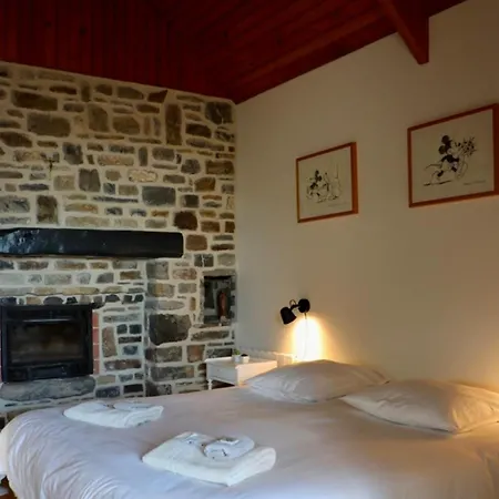 Дом отдыха Traditional Normandy House At 3 Km From The *
